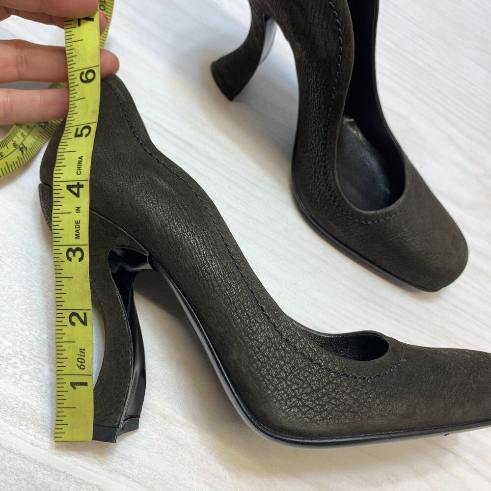 Vintage Prada Heel Pumps Womens Size 7.5 Brown Sculptured Curves Leather Slip On - Picture 8 of 9